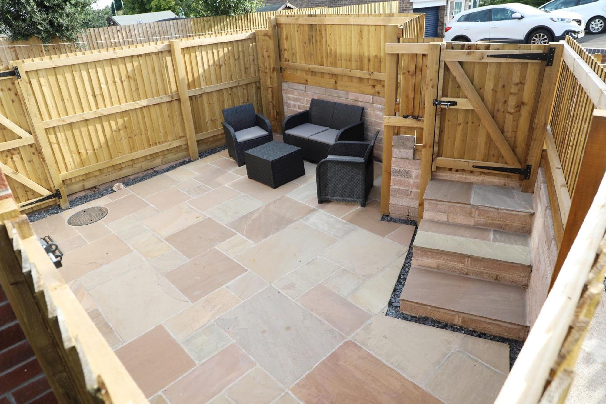 Modern, Two Double Bedroom House With Free Parking Chepstow Bagian luar foto