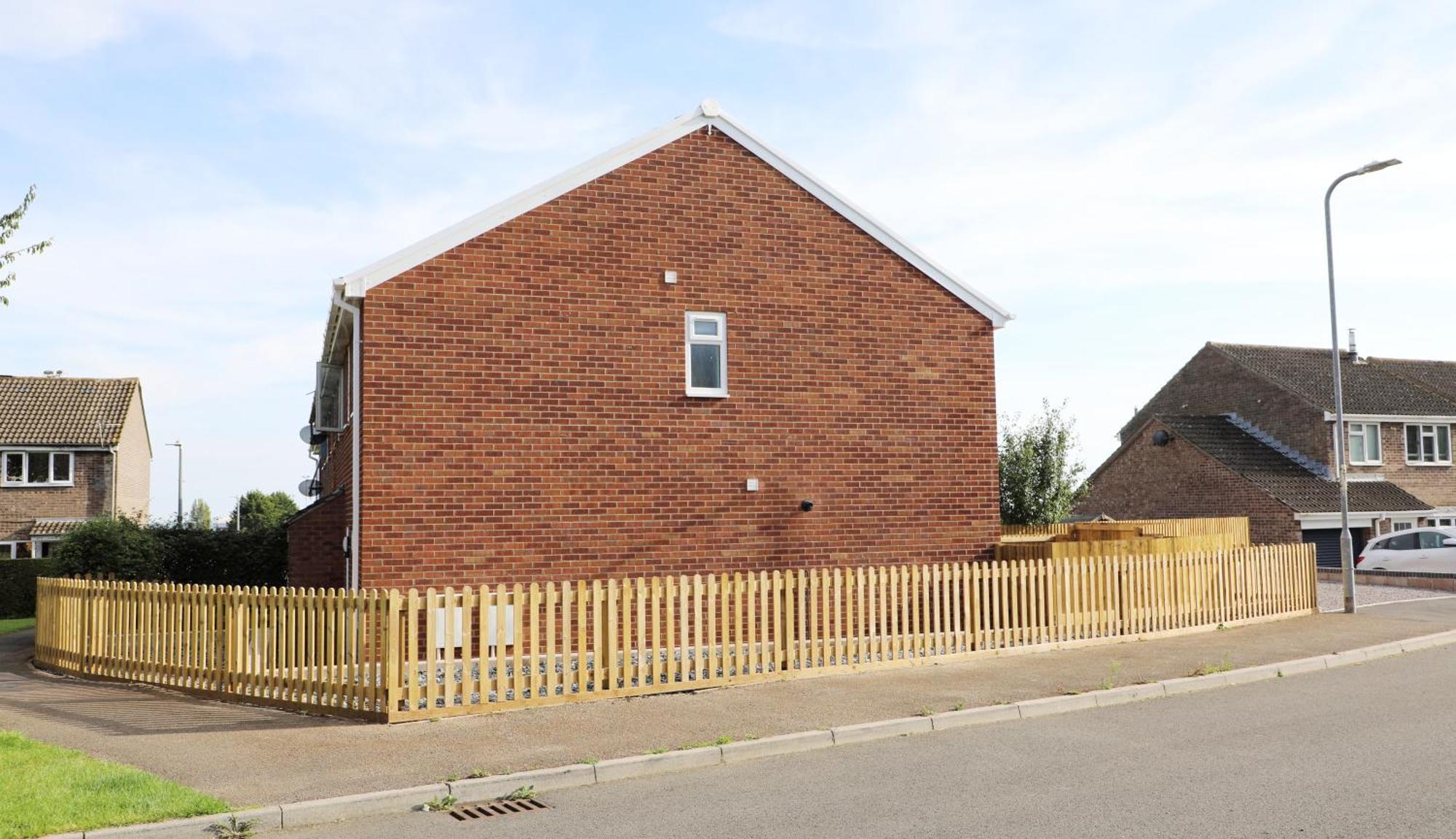 Modern, Two Double Bedroom House With Free Parking Chepstow Bagian luar foto